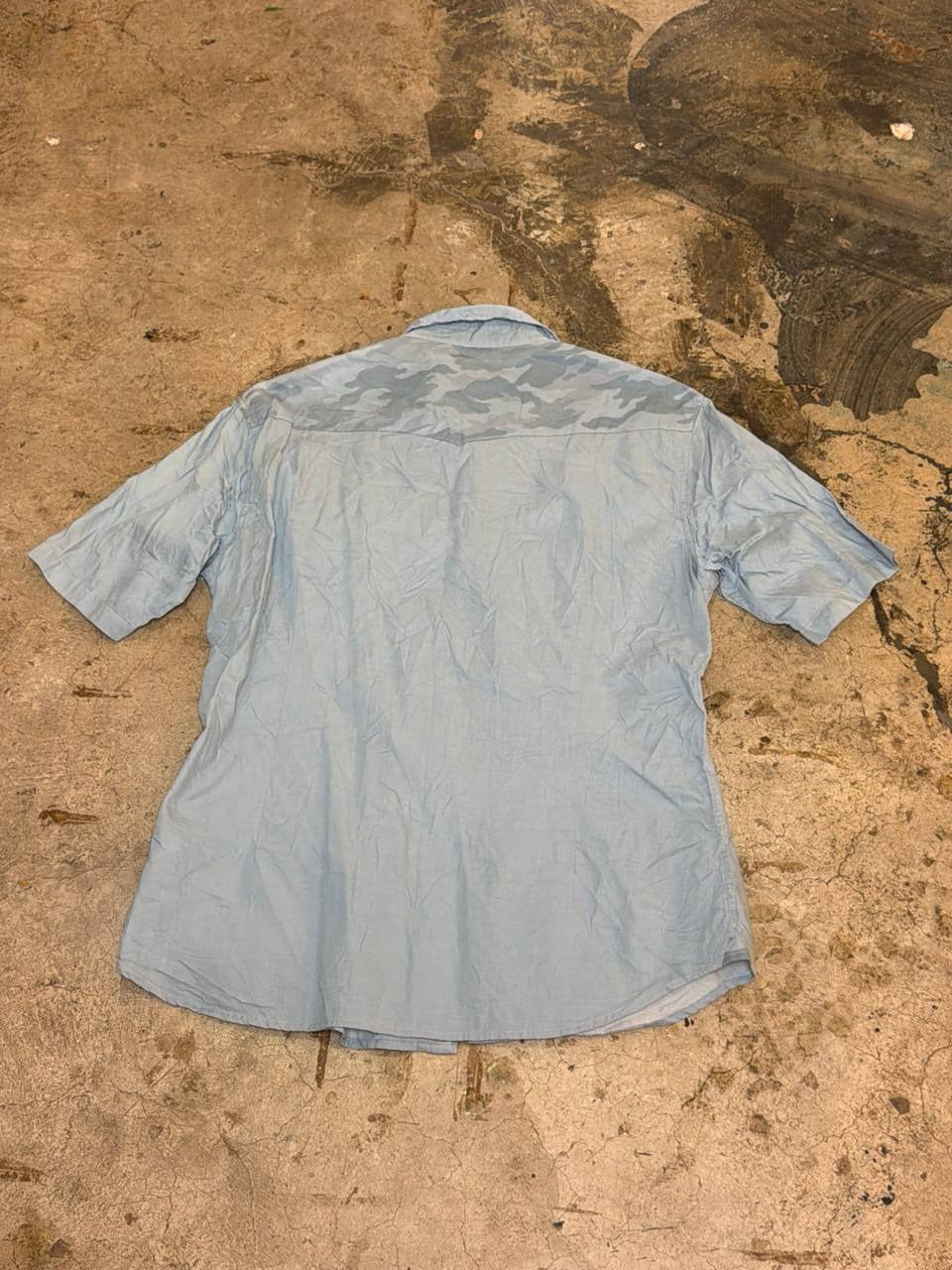 Comme Ca Ism button-up shirt camo design light blue L
