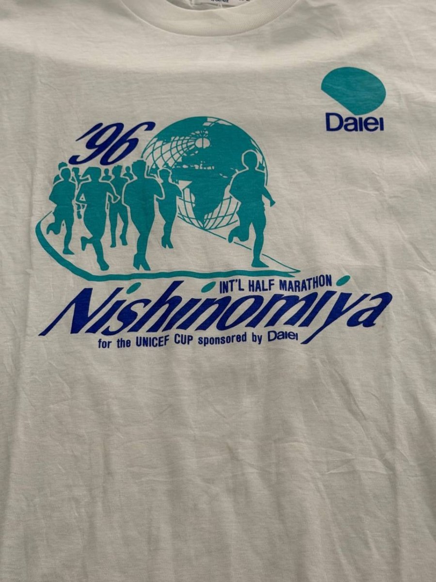 Top Fair Graphic T-Shirt Nishinomiya Marathon White L